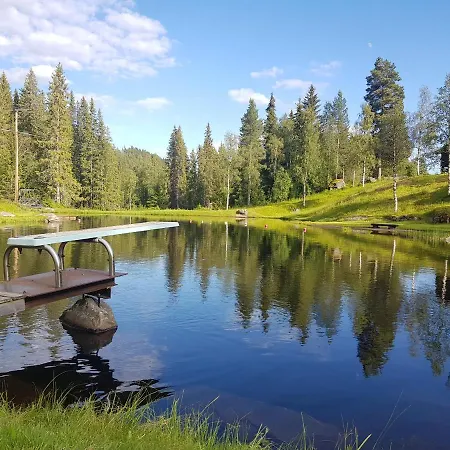 Groven Camping&hyttegrend Lodger *